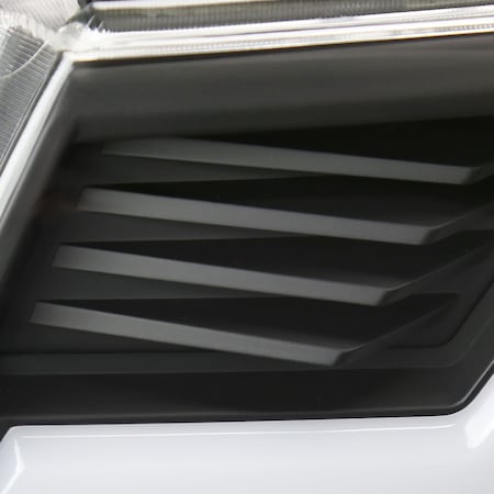 Spec-D Tuning 12-15 Toyota Tacoma Projector Headlights 2LHP-TAC12JM-SQ-RS